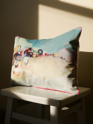 Descriptive image text